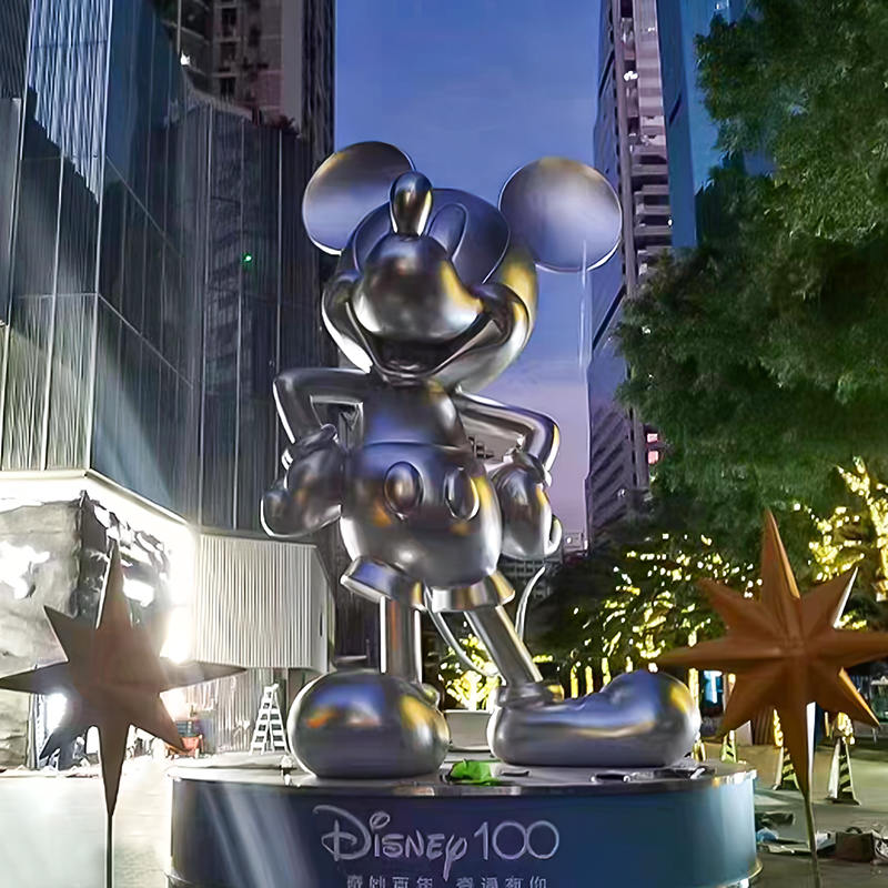 Buiten grote glasvezel Mickey Mouse sculptuur voor openbare ruimtes en tuinen